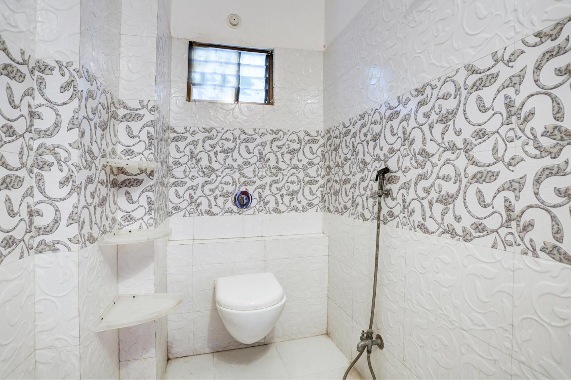 Super Hotel O Goverdhan Villa อุเดเปอร์ ภายนอก รูปภาพ